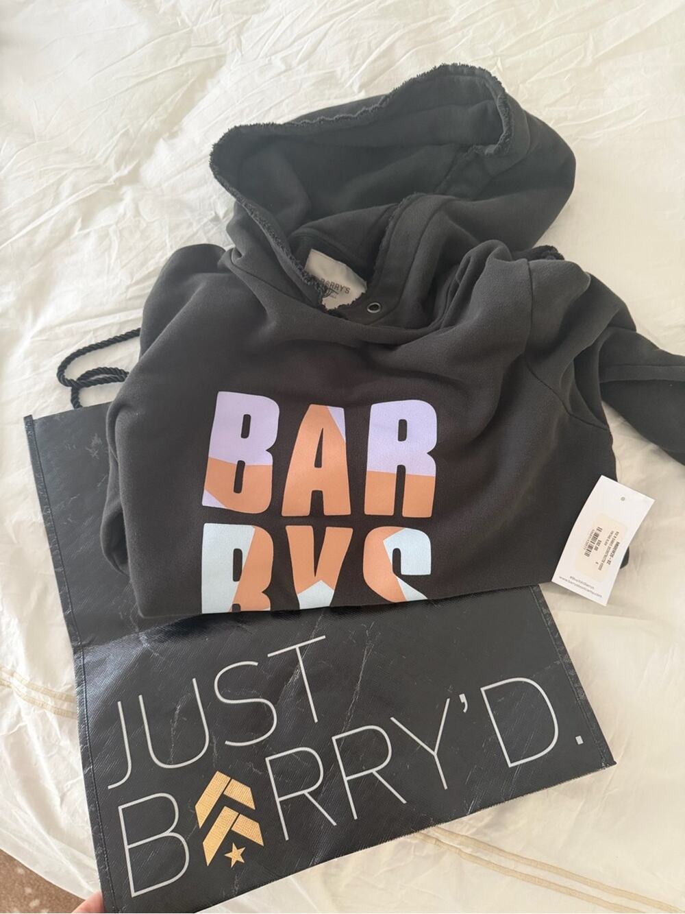 🗽🩶NWT Barry’s Bootcamp Black Logo Hoodie Sweater - Casual Pullover